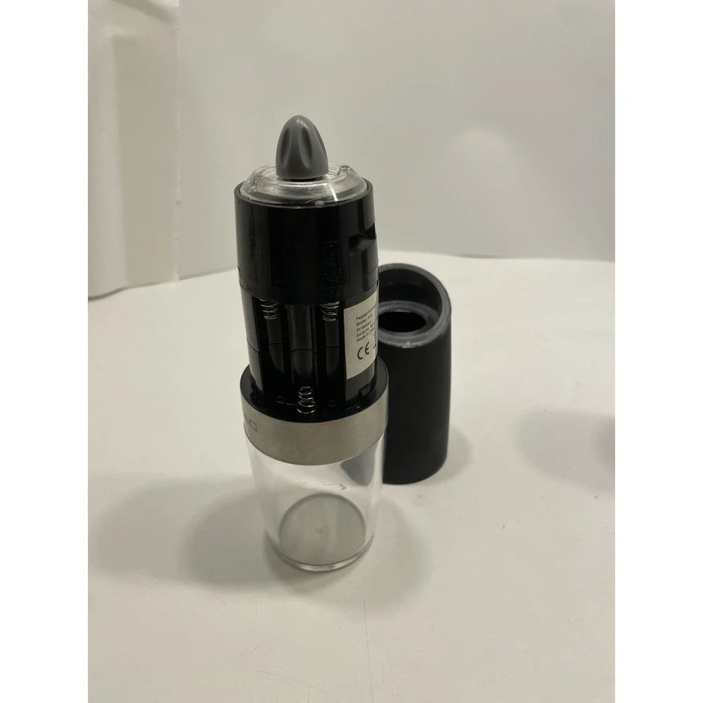 Gravity Electric Salt and Pepper Grinder Set Battery Operated Automatic Mills
